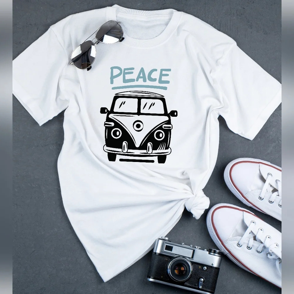 Short Sleeve Unisex Tee: Peace